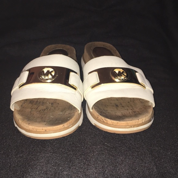 Michael kors shoes - Picture 2 of 7